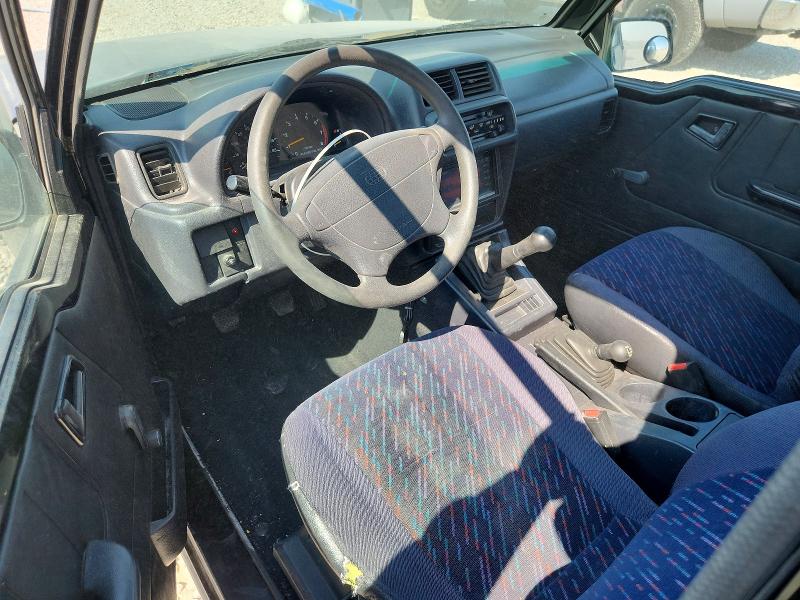 Photo 8 from auction – 1996 GEO TRACKER with VIN 2CNBJ1861T6951609