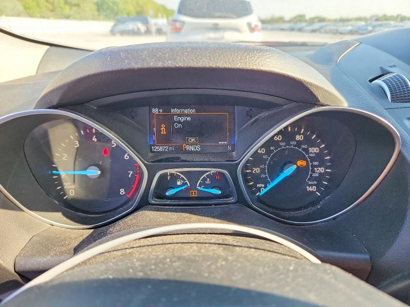Photo 9 from auction – 2017 FORD ESCAPE with VIN 1FMCU9J93HUB57590