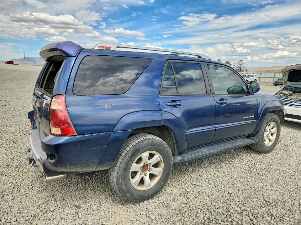 Photo 3 from auction – 2005 TOYOTA 4RUNNER with VIN JTEBT14R558027309