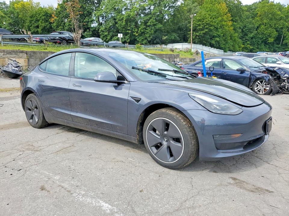 صورة رقم 4 من المزاد - 2023 TESLA MODEL 3 مع VIN 5YJ3E1EAXPF397153