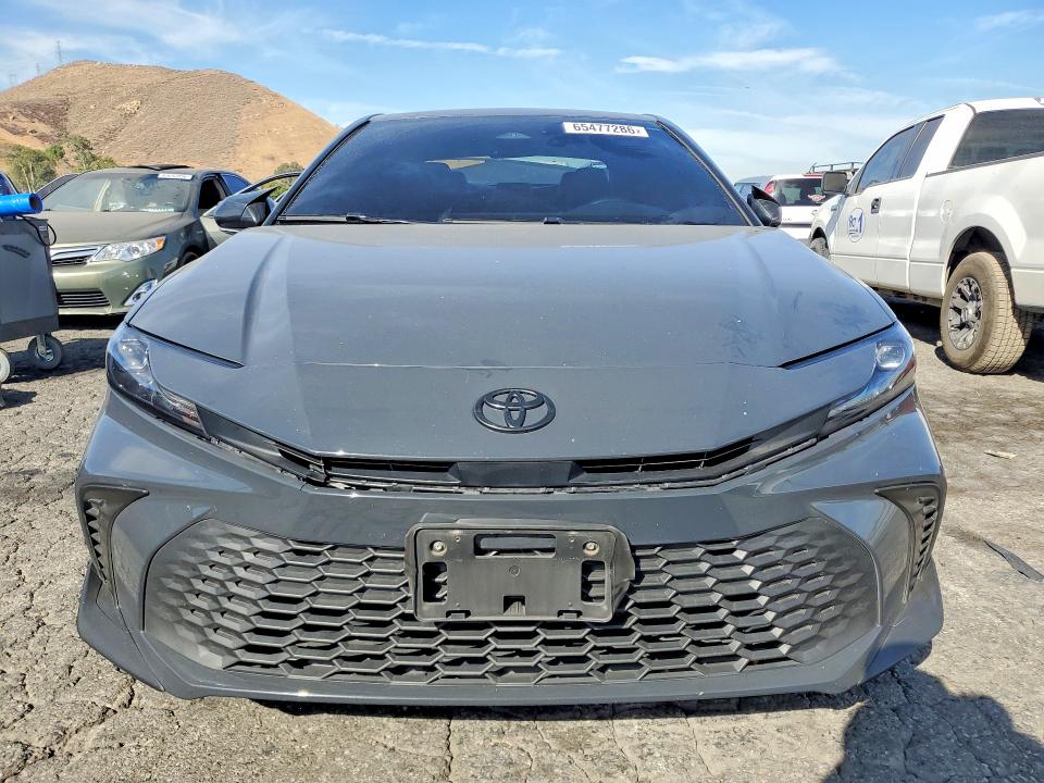 Photo 5 from auction – 2026 TOYOTA CAMRY with VIN 4T1DAACK0TU216246