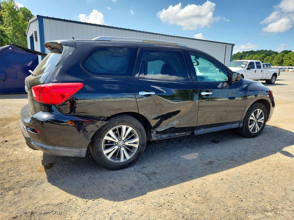 Photo 3 from auction – 2017 NISSAN PATHFINDER with VIN 5N1DR2MN6HC653785
