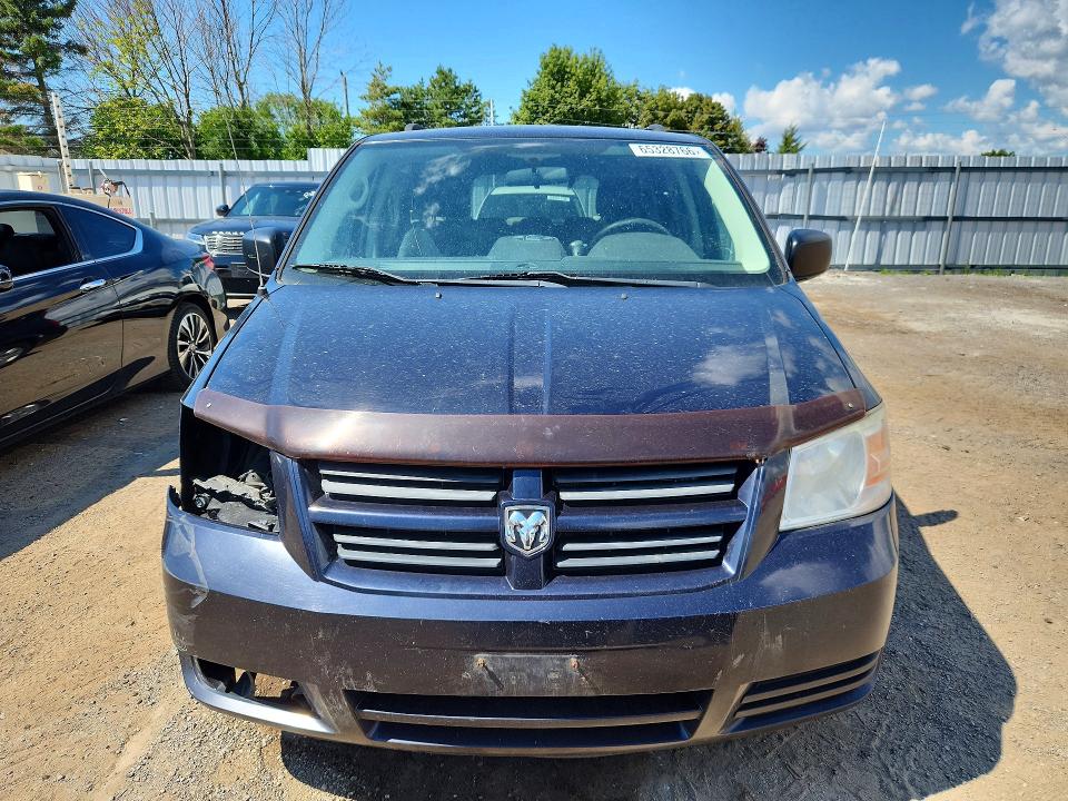 Photo 5 from auction – 2010 DODGE GRAND CARAVAN with VIN 2D4RN4DE7AR171750