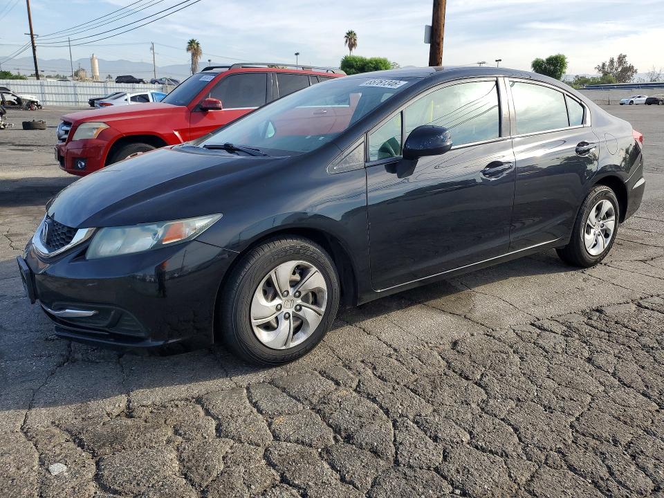 صورة رقم 1 من المزاد - 2015 HONDA CIVIC مع VIN 19XFB2F5XFE707514