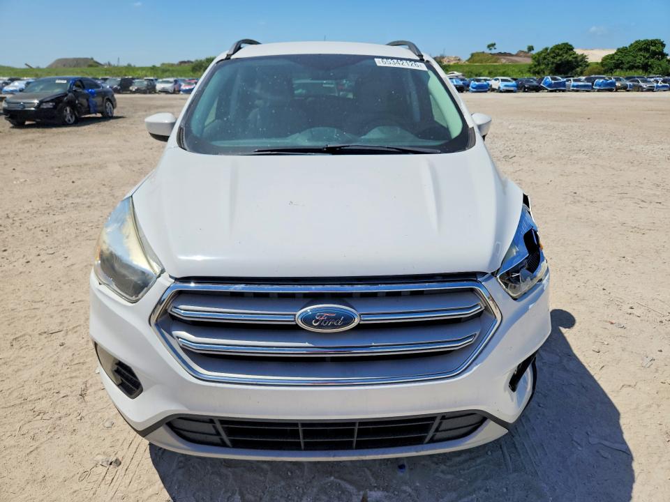 Photo 5 from auction – 2018 FORD ESCAPE with VIN 1FMCU0GD5JUB15368