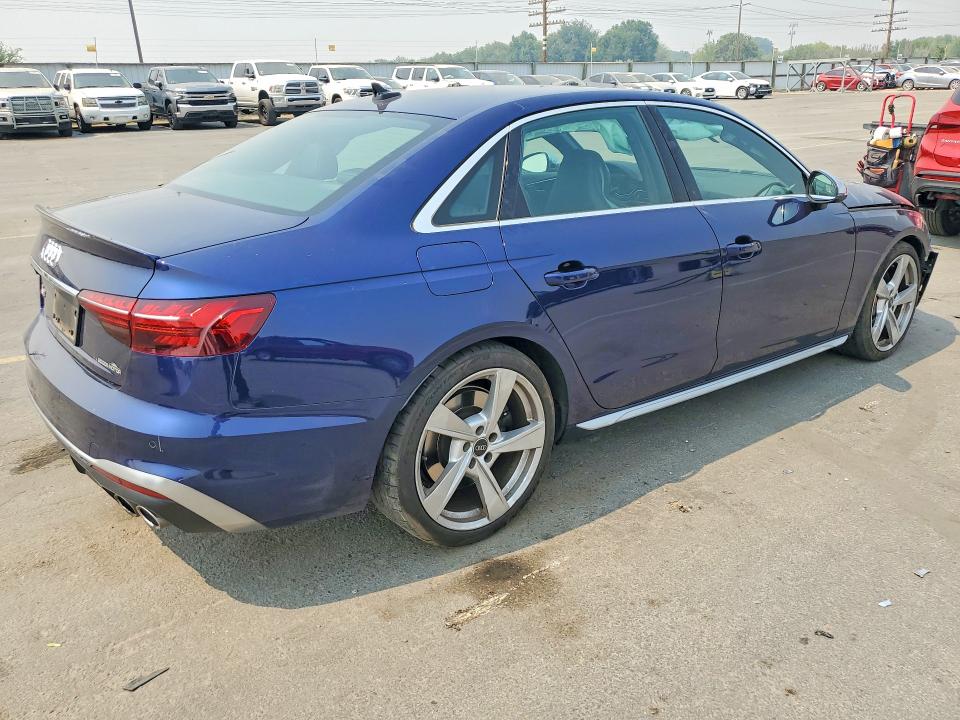 Photo 3 from auction – 2021 AUDI S4 with VIN WAUB4AF47MA042059