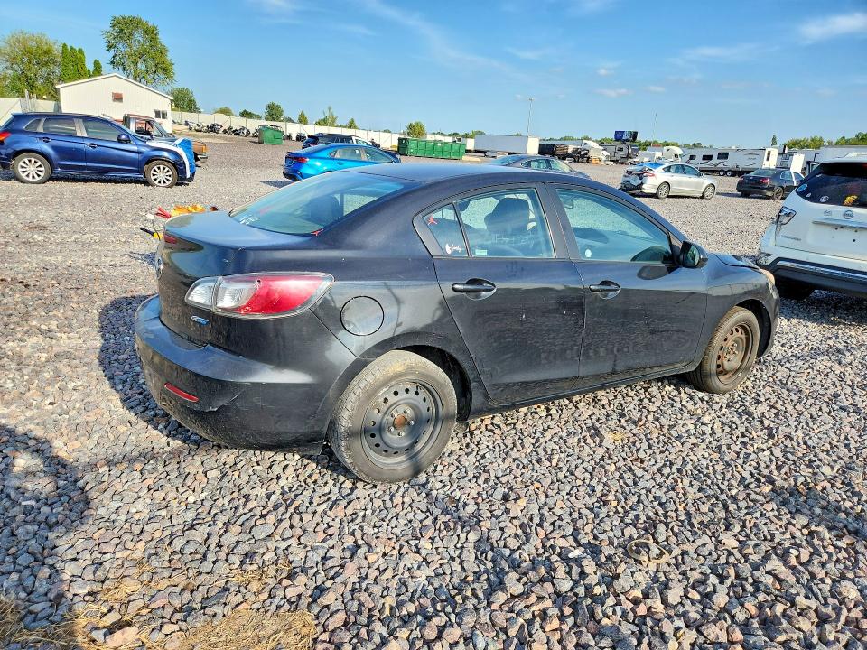 Photo 3 from auction – 2013 MAZDA 3 with VIN JM1BL1U71D1756255