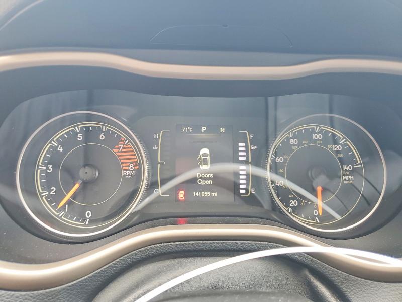 Foto 9 de la subasta – 2016 JEEP CHEROKEE con VIN 1C4PJMCS5GW244251