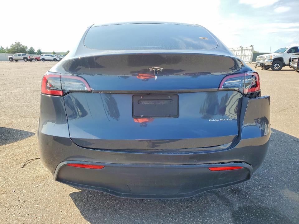 Foto 6 de la subasta – 2021 TESLA MODEL Y con VIN 5YJYGDEE1MF074187