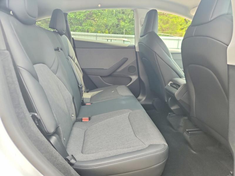 Photo 10 from auction – 2026 TESLA MODEL Y with VIN 7SAYGDED8TA690698