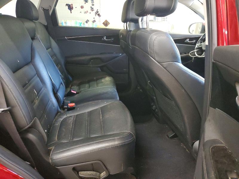 Photo 11 from auction – 2016 KIA SORENTO with VIN 5XYPH4A18GG116413