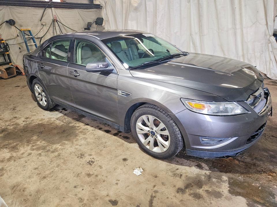 Photo 4 from auction – 2012 FORD TAURUS with VIN 1FAHP2EW5CG129019
