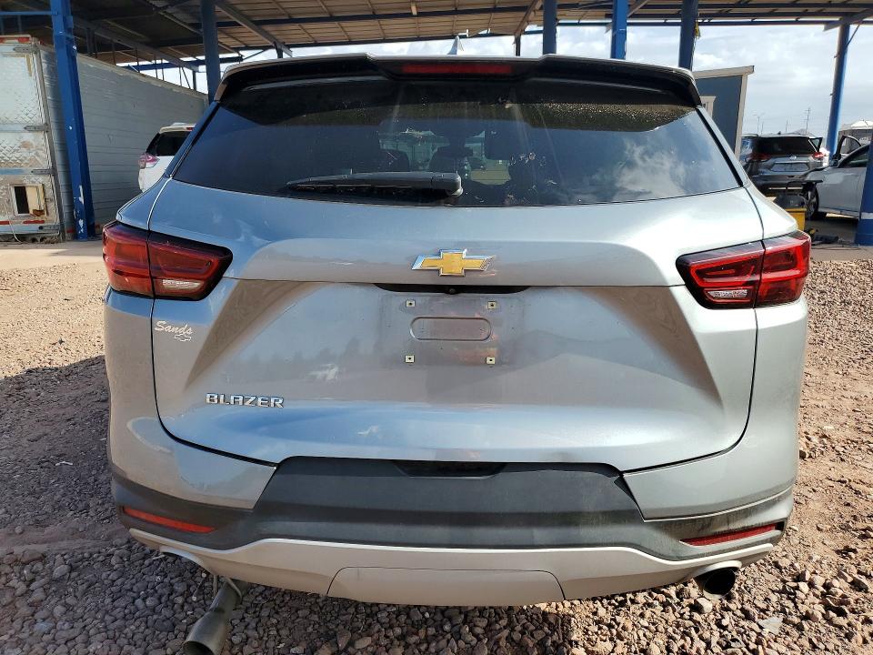 Photo 6 from auction – 2024 CHEVROLET BLAZER with VIN 3GNKBCR43RS165001