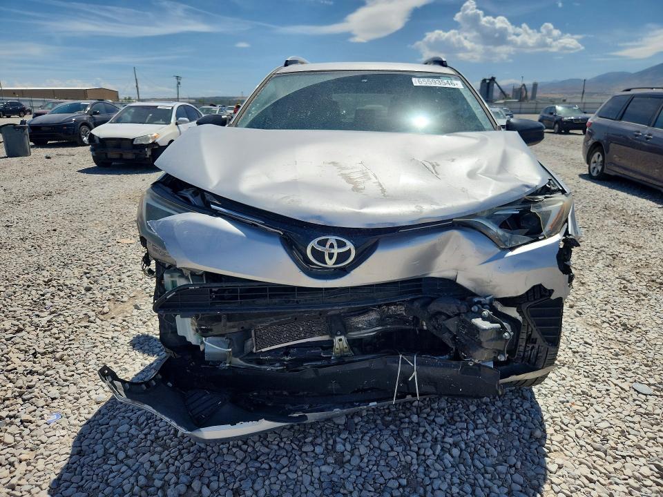 Photo 5 from auction – 2016 TOYOTA RAV4 with VIN 2T3ZFREV7GW262005