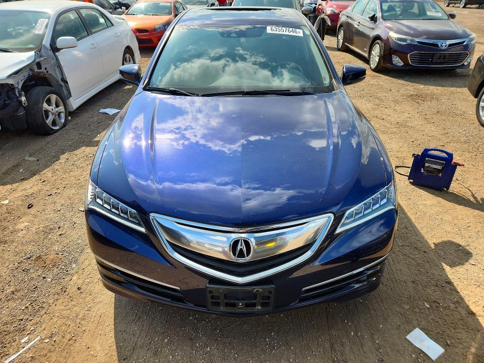 Photo 5 from auction – 2017 ACURA TLX with VIN 19UUB2F55HA002912