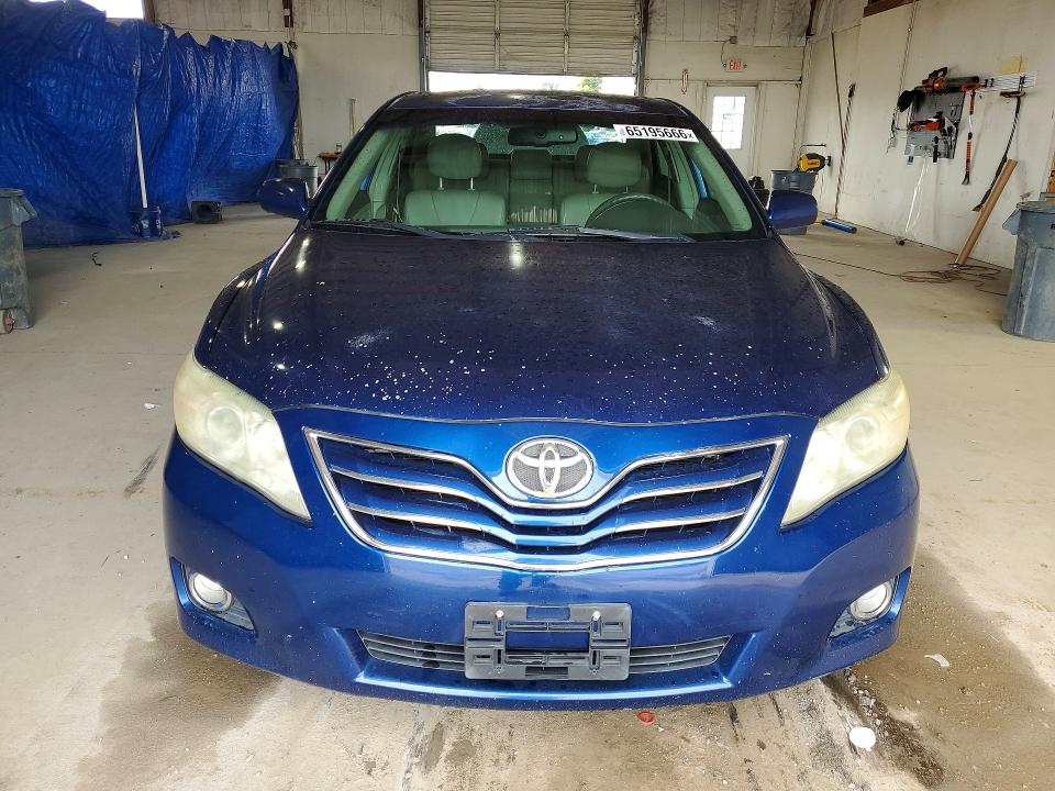 Photo 5 from auction – 2011 TOYOTA CAMRY with VIN 4T1BF3EK4BU719925