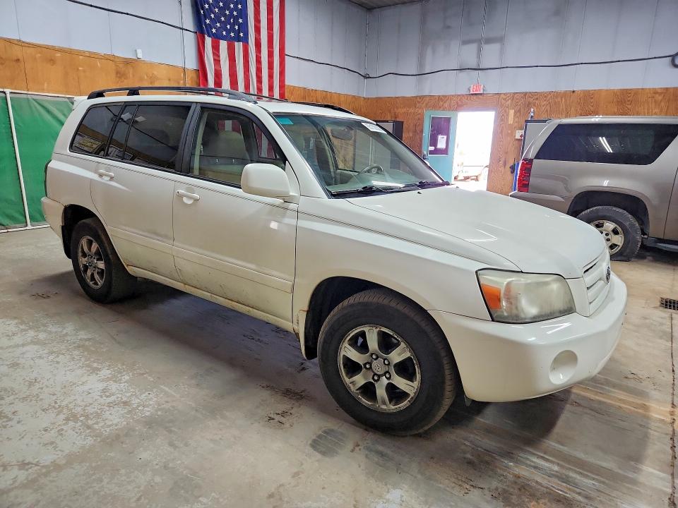 Photo 4 from auction – 2007 TOYOTA HIGHLANDER with VIN JTEEP21A170215106