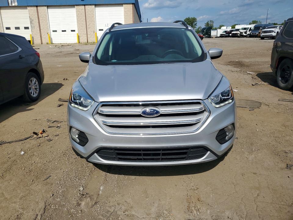 Фото 5 с аукциона – 2018 FORD ESCAPE с VIN 1FMCU9HD3JUB30986