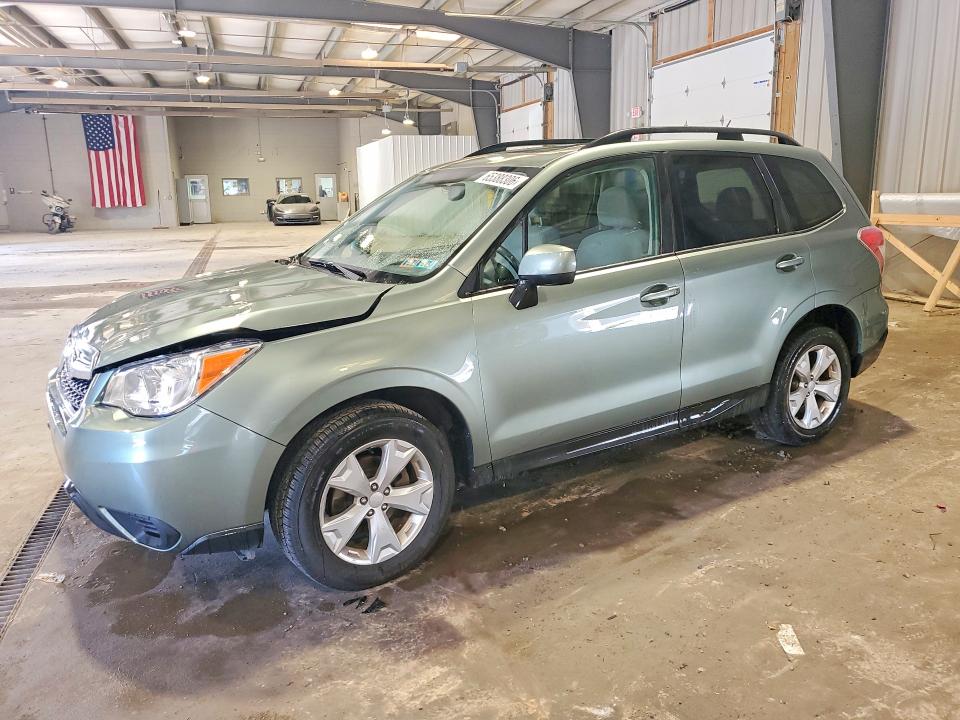 SUBARU FORESTER 2014 with VIN JF2SJAEC8EH458460 - Photo from auction