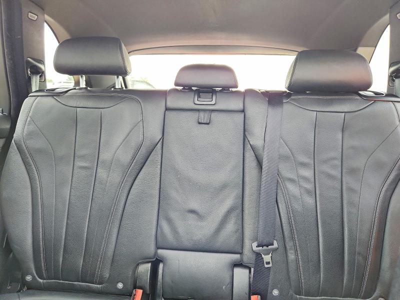 صورة رقم 10 من المزاد - 2018 BMW X5 مع VIN 5UXKR0C58J0X89102