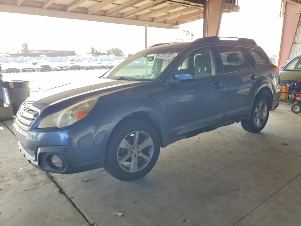 SUBARU OUTBACK 2014 with VIN 4S4BRBCC5E3265465 - Photo from auction