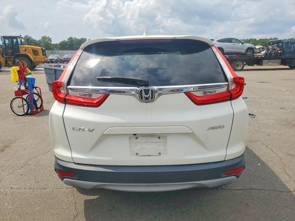 Photo 6 from auction – 2017 HONDA CR-V with VIN 2HKRW2H82HH611982
