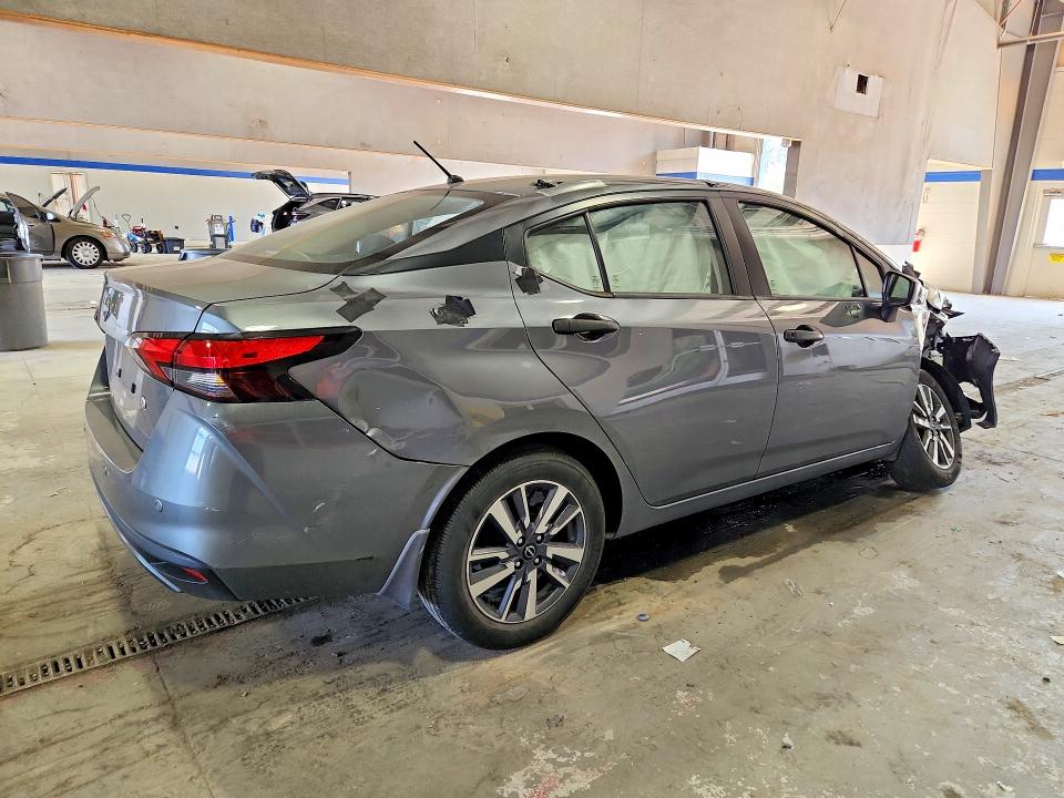 Photo 3 from auction – 2024 NISSAN VERSA with VIN 3N1CN8DV9RL856984