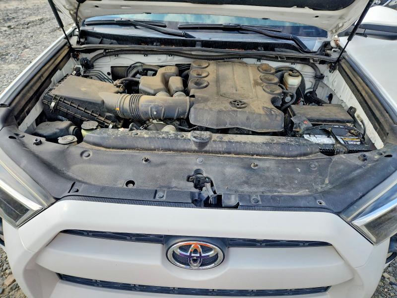 Photo 12 from auction – 2016 TOYOTA 4RUNNER with VIN JTEZU5JR3G5113746