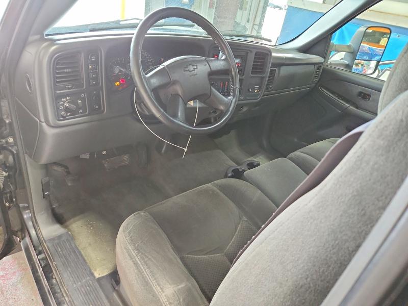 Photo 8 from auction – 2003 CHEVROLET SILVERADO with VIN 1GCEK14T33Z123205