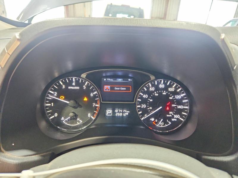 Photo 9 from auction – 2014 NISSAN PATHFINDER with VIN 5N1AR2MM7EC680600