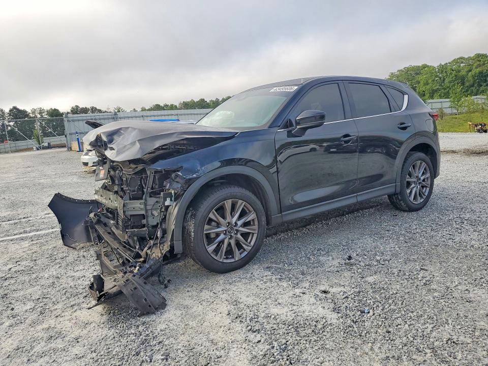 MAZDA CX-5 2021 с VIN JM3KFADM1M0475048 - Фото с аукциона