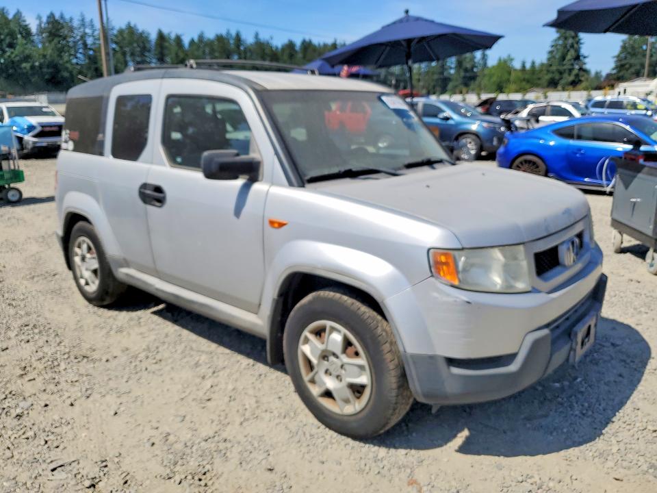 Photo 4 from auction – 2009 HONDA ELEMENT with VIN 5J6YH18349L003408