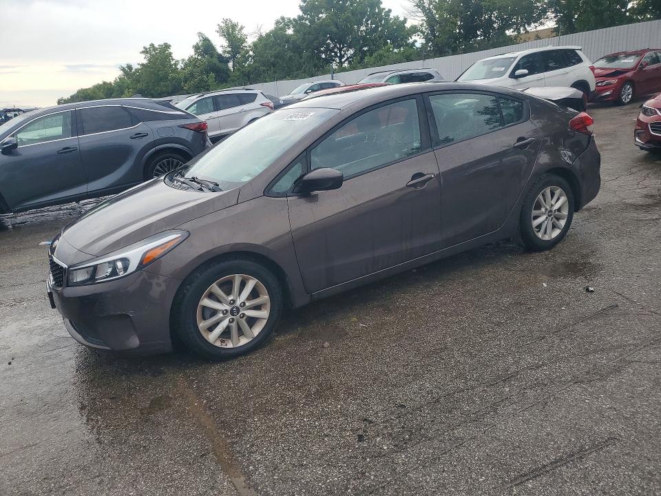 KIA FORTE 2017 with VIN 3KPFL4A77HE132907 - Photo from auction