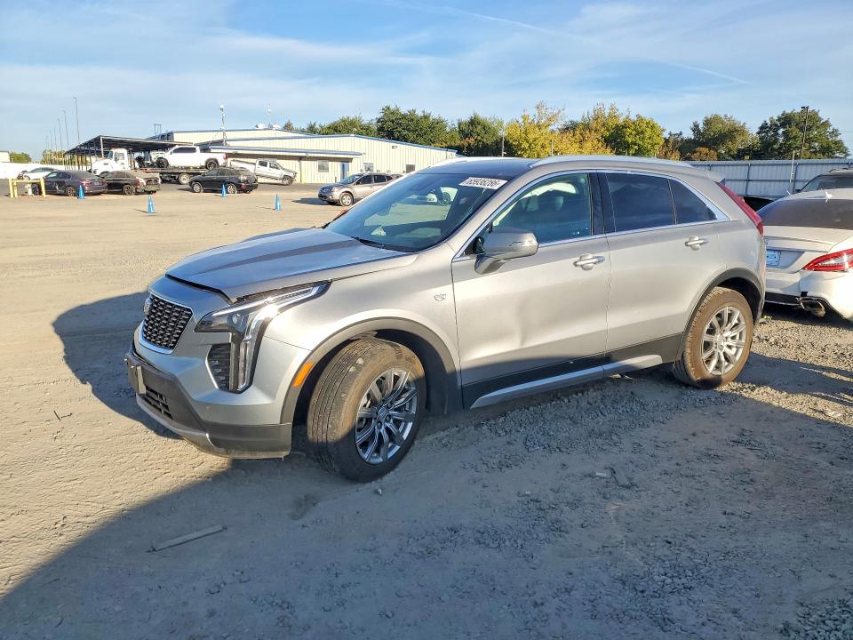 Снимка 1 от търг – 2023 CADILLAC XT4 с VIN 1GYFZCR44PF166398