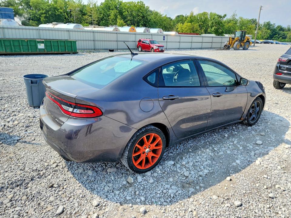 Foto 3 de la subasta – 2015 DODGE DART con VIN 1C3CDFBB7FD403191
