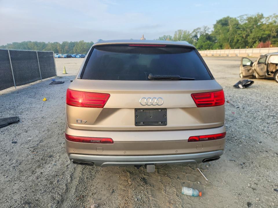 Photo 6 from auction – 2019 AUDI Q7 with VIN WA1LAAF76KD003639