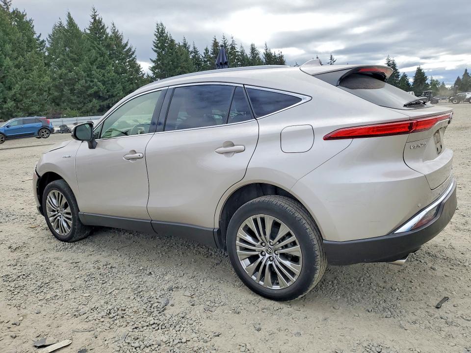 Photo 2 from auction – 2021 TOYOTA VENZA with VIN JTEAAAAH1MJ087091
