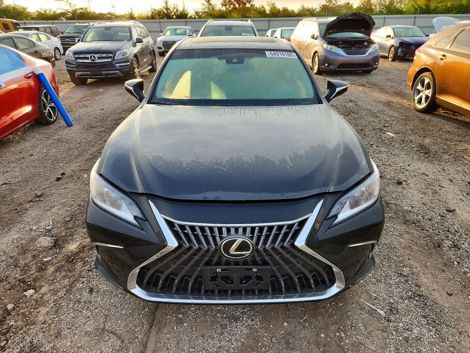 Photo 5 from auction – 2024 LEXUS ES 250 with VIN 58AD11D12RU013138