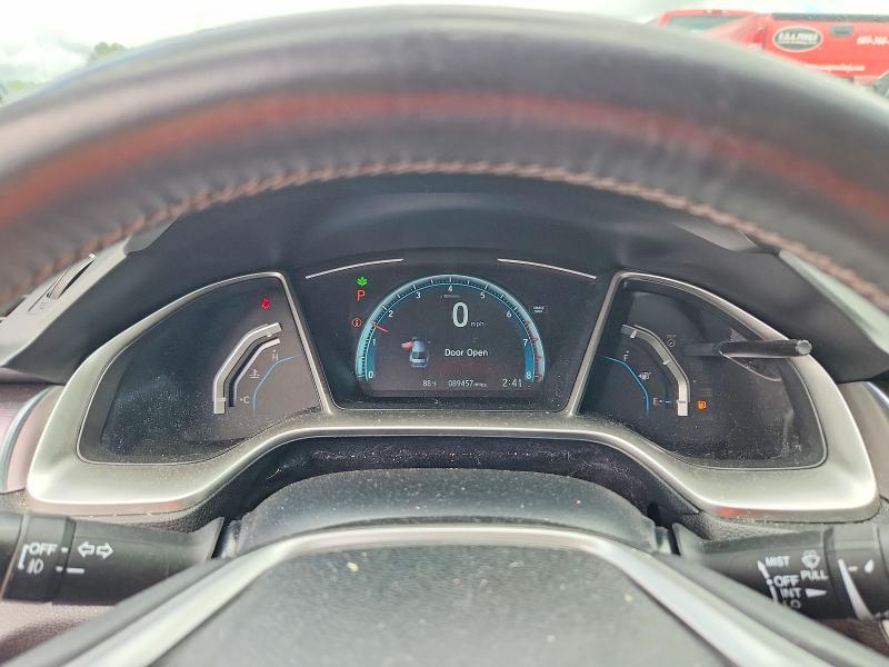 Photo 9 from auction – 2017 HONDA CIVIC with VIN 2HGFC1F78HH655754