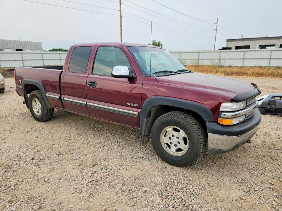 Снимка 4 от търг – 2001 CHEVROLET SILVERADO с VIN 2GCEK19T611266339