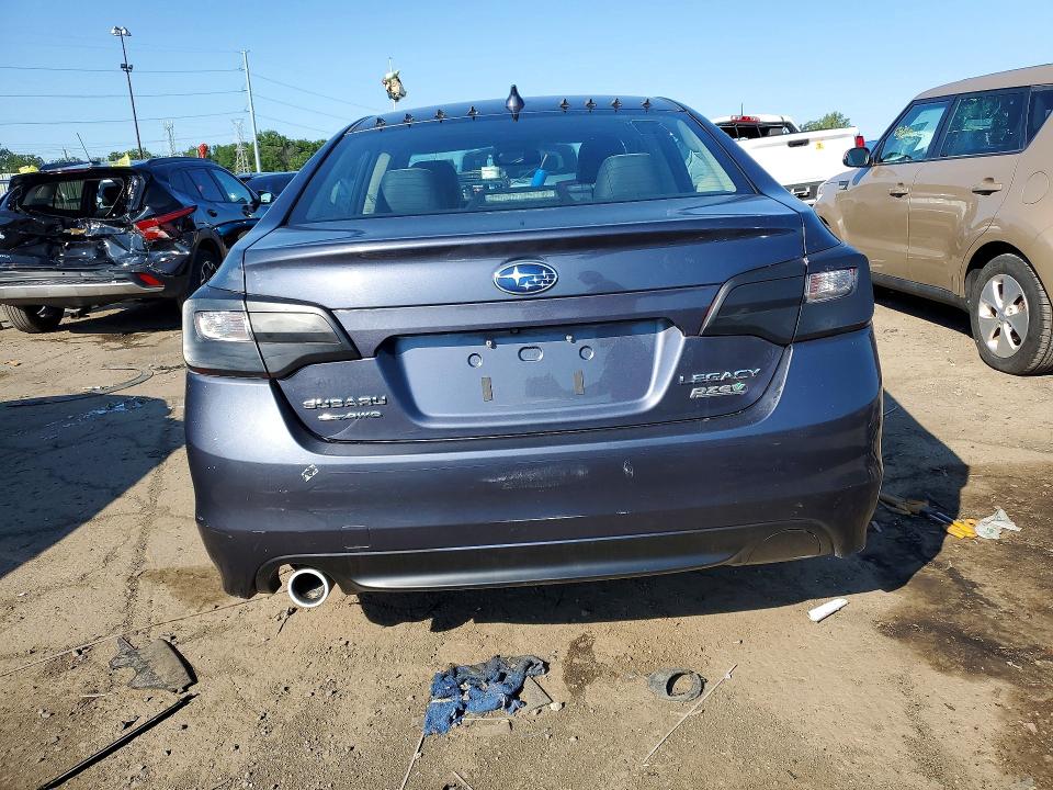 Photo 6 from auction – 2017 SUBARU LEGACY with VIN 4S3BNAR69H3018904