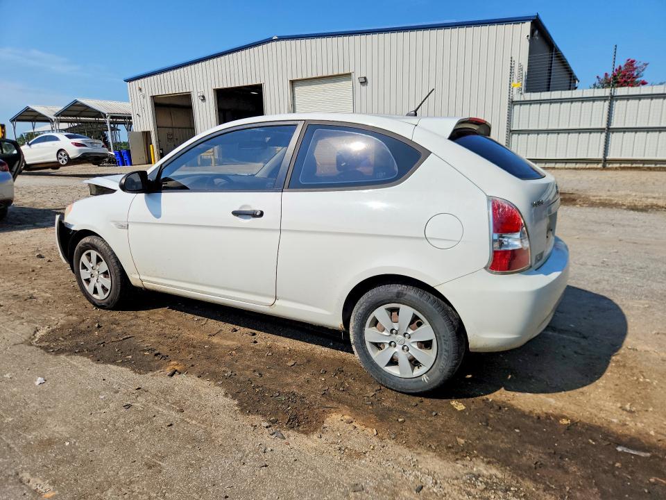 Photo 2 from auction – 2008 HYUNDAI ACCENT with VIN KMHCM36C38U059516