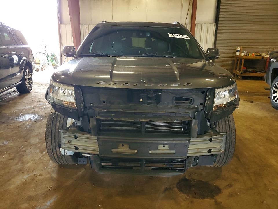 Photo 5 from auction – 2019 FORD EXPLORER with VIN 1FM5K8D82KGB37526
