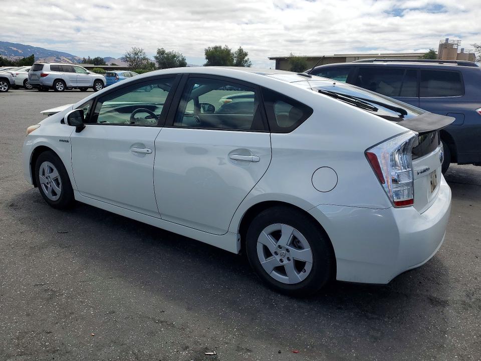 Photo 2 from auction – 2010 TOYOTA PRIUS with VIN JTDKN3DU8A1279573