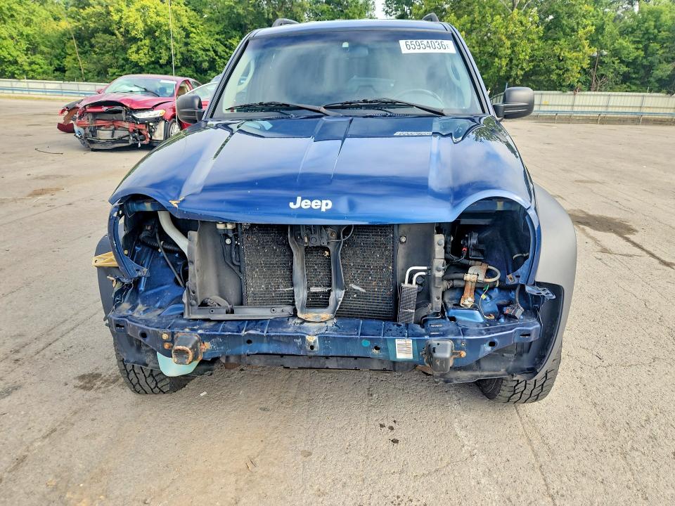 Photo 5 from auction – 2002 JEEP LIBERTY with VIN 1J4GL48K52W353766