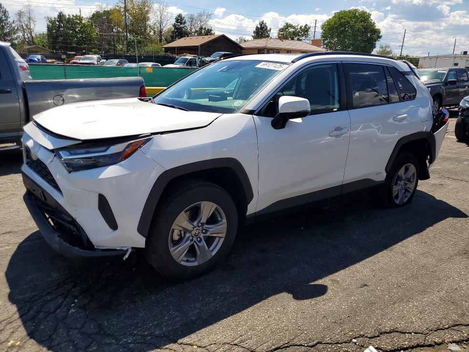 Photo 1 from auction – 2022 TOYOTA RAV4 with VIN 4T3RWRFV8NU068742