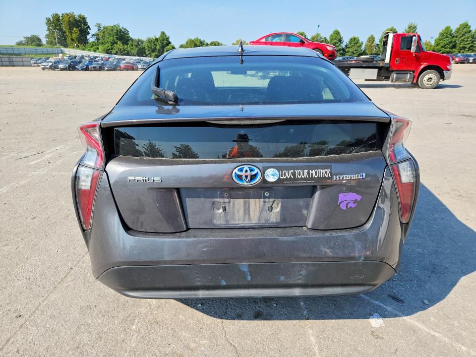 Photo 6 from auction – 2017 TOYOTA PRIUS with VIN JTDKARFU3H3034822