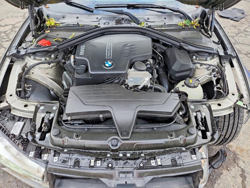 Photo 11 from auction – 2016 BMW 328 with VIN WBA8E3G52GNT80573