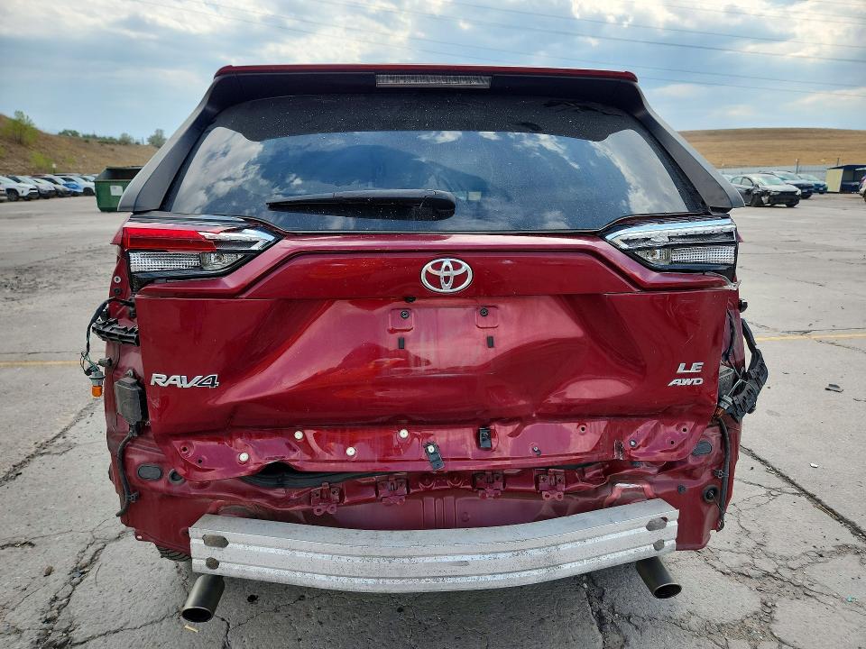 Photo 6 from auction – 2021 TOYOTA RAV4 with VIN 2T3G1RFV0MW152056