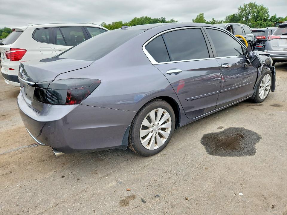 Photo 3 from auction – 2014 HONDA ACCORD with VIN 1HGCR2F80EA189344